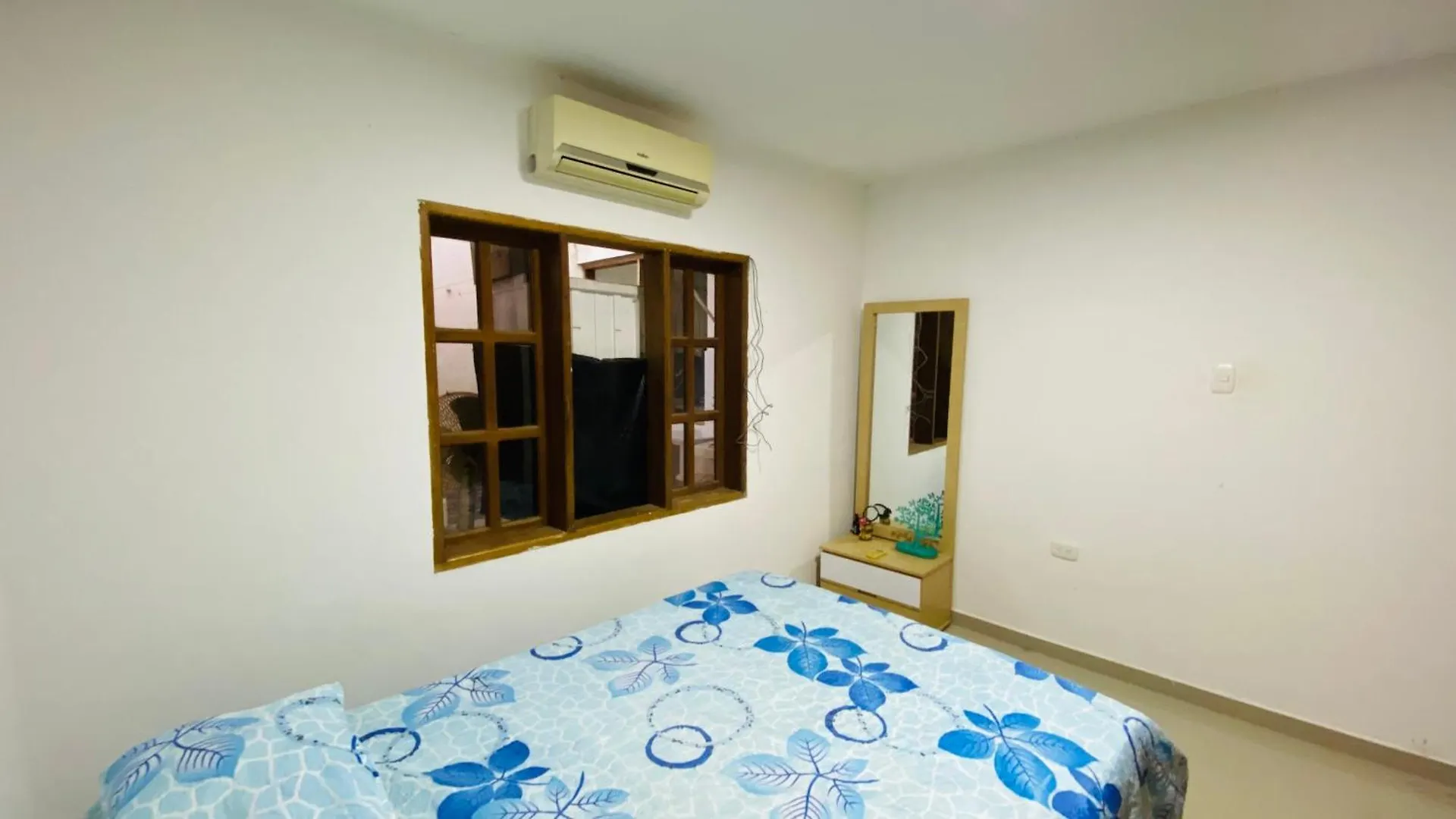 Pensjonat Casa Delia Rosa Hostal Santa Marta